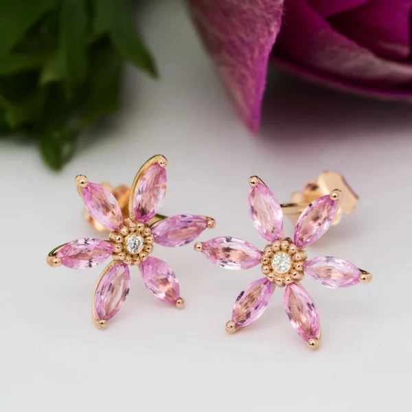 earrings in pink gold 18K with marquise in pink saphir and diamond