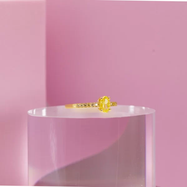 ring in yellow gold 18K with yellow treated diamonds