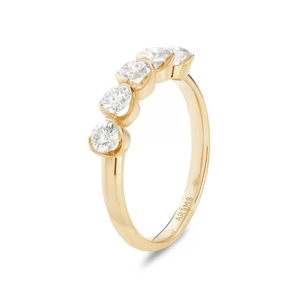 engagement ring in yellow gold 18K with five diamonds VS
