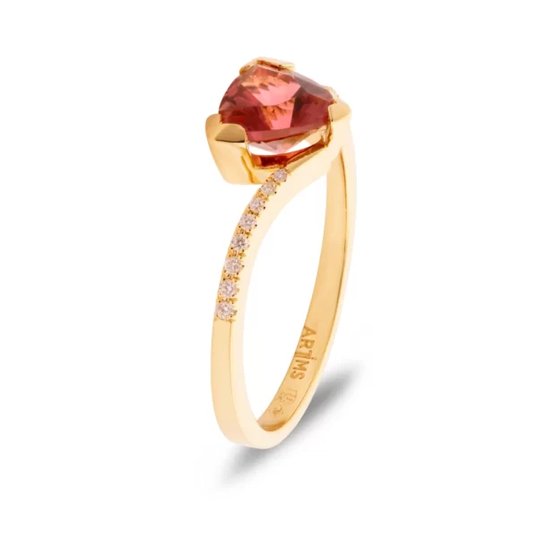 ring in yellow gold 18K with trillion pink tourmaline stone and diamonds VS