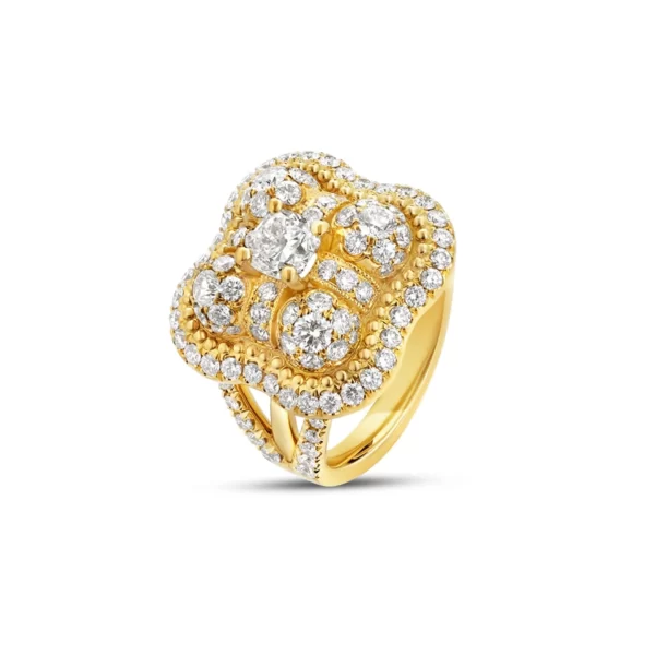 Ring in yellow gold 18K with 113 diamonds in different sizes VVS